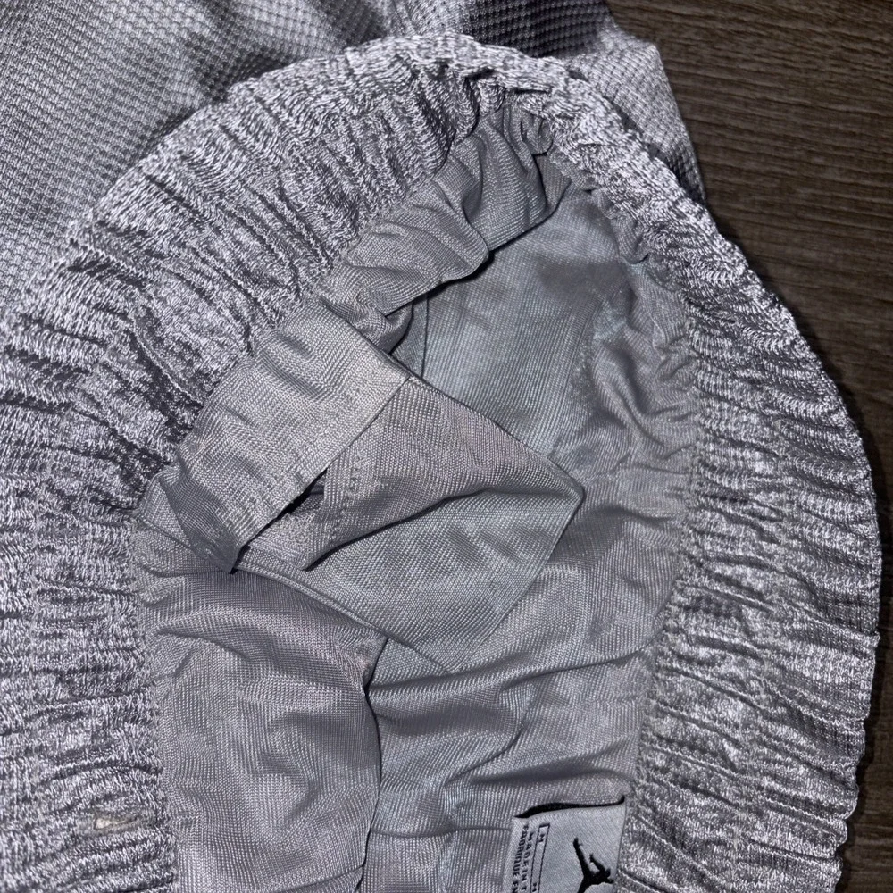 VTG Air Jordan Shorts Mens Medium Silver Baggy Shiny Silky Dazzle Basketball